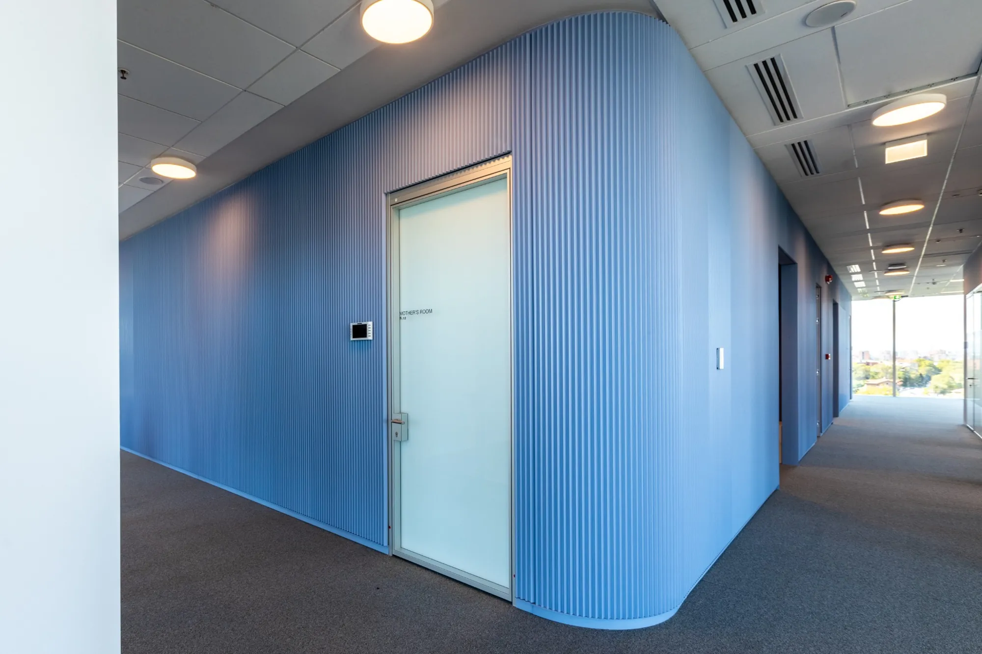 office-fit-out-dow-italy-milano-corridoio-uffici