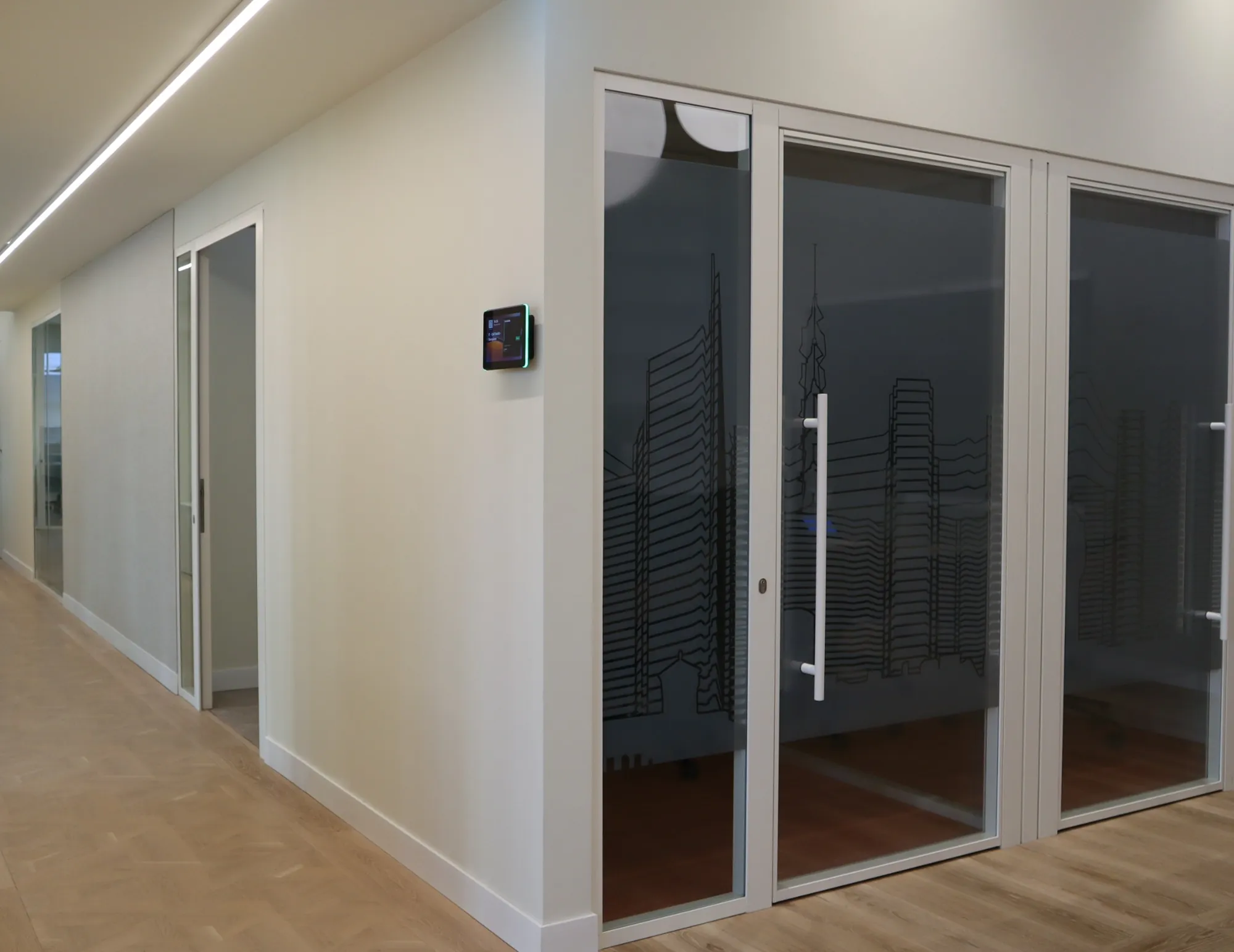 office-fit-out-efeso-consulting-milano-uffici-vetrati